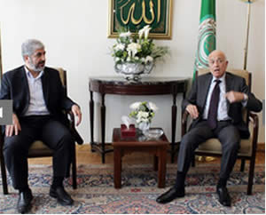 Khaled Mashaal meets with the secretary general of the Arab League in Egypt 