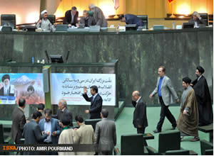 Majles starts proceedings to summon Ahmadinejad to hearing for second time in a year