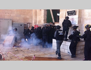 Multiplication des violences  sur le Mont du Temple : les forces de sécurité israéliennes dispersent les émeutiers (Police de Jérusalem, 8 octobre 2014)