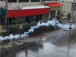 Clashes in the Balata refugee camp between Palestinian residents and the Palestinian security forces (Facebook page of PALDF, March 21, 2015).