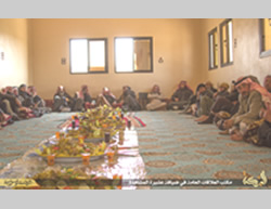 ISIS operatives at the guest house of the Al-Mashahida tribe (Dump, April 19, 2015)