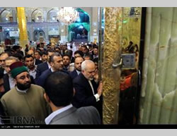 Mohammad-Javad Zarif during his visit to Najaf