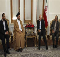 Mohammad Javad Zarif meets with Ammar Hakim in Tehran (IRNA, December 28, 2015).