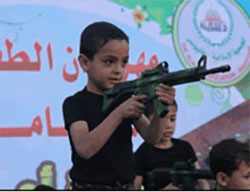 Kindergarten children engage in a variety of military activities (Facebook page of the Islamic Association in Khan Yunis, May 6, 2016).