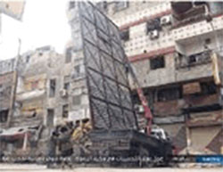     Erecting metal barricades to prevent sniper fire in the Al-Yarmouk refugee camp  (justpaste.it, December 15, 2016)