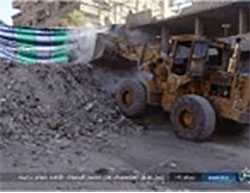 Erecting earthworks and barricades in the Al-Yarmouk refugee camp  (justpaste.it, December 15, 2016)