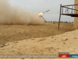 ISIS surface-to-surface missile being fired at an American base west of the Tel al-Saman area (Haqq, March 17, 2017)