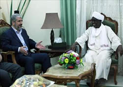 Khaled Mashaal meets the Sudanese president's adviser