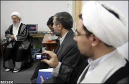 Internet in the service of Islam: online religion classes by top Shi’ite clerics