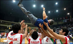 The Iranian team is Asia's new basketball champion 