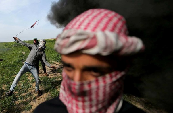 Enfrentamientos en la frontera con la Franja de Gaza (cuenta Twitter de QUDSN, 2 de marzo de 2018.