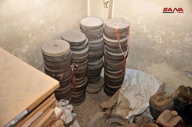 Mines seized by the Syrian army in the Al-Hajar al-Aswad neighborhood.