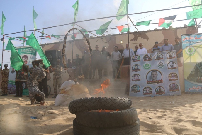 ביקור הנהגת חמאס במחוז ח'אן יונס והצגת תכלית של החניכים