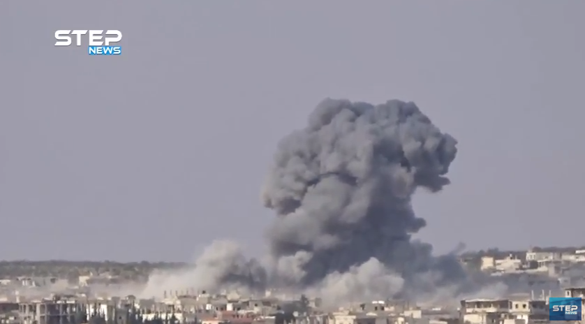 Barrel bomb dropped from a Syrian Air Force helicopter hitting an urban area in the village of Al-Lataminah, north of Hama (Khotwa, September 8, 2018).