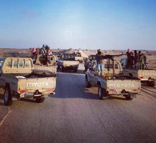 Armed tribespeople of the Sinai Tribal Union riding off-road vehicles (Sinai Tribal Union’s Facebook page, September 27, 2018)