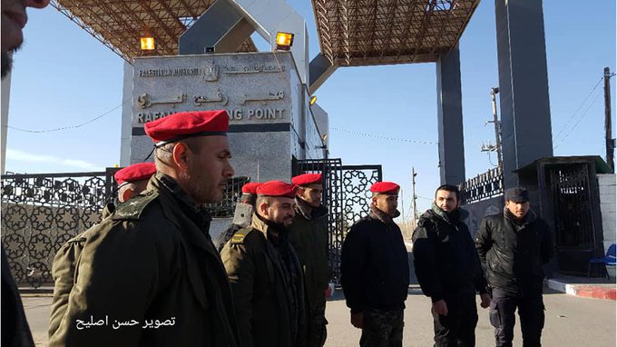 Hamas security force operatives enter the Rafah Crossing after the PA personnel evacuated the site (Palinfo Twitter account, January 7, 2019).