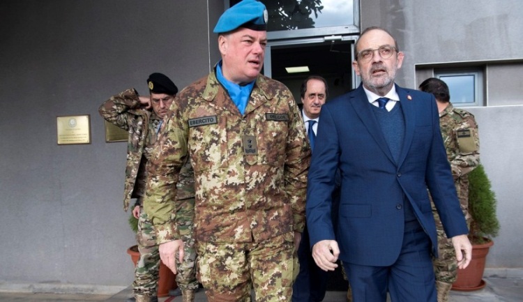 The Lebanese defense minister on a visit to UNIFIL headquarters. 