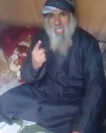 ISIS cleric and poet as he appeared in the video (Rosanna@RosannaMrtnz Twitter account, February 26, 2019) 