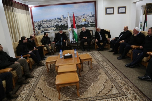 Formal reception held in Isma'il Haniyeh's office in Gaza City for the released Palestinians. Also present were senior Hamas figures Yahya al-Sinwar, Fathi Hamad, Ahmed Bahar and Khalil al-Haya (Palinfo, February 28, 2019).