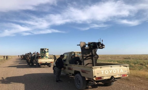 Forces motorisées de mobilisation populaire participant à l'opération militaire contre des membres de l'Etat islamique dans le désert de Salah al-Din (al-hashed.net, 5 mai 2019)