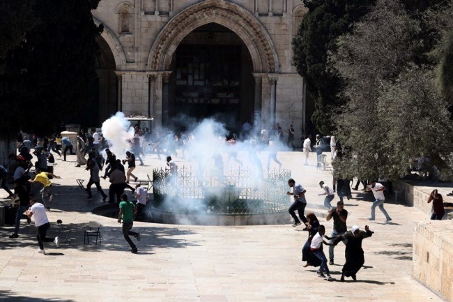 Clashes on the Temple Mount (QudsN Facebook page, August 11, 2019).