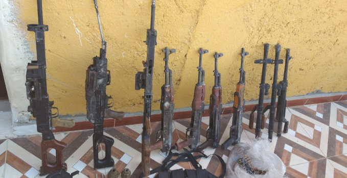 Weapons found in the possession of four ISIS operatives southeast of Al-Mayadeen (SDF Press, September 14, 2019)