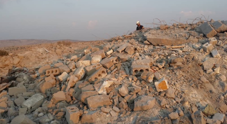 The ruins of the structure where Abu Bakr al-Baghdadi was staying.