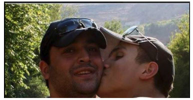 Jihad Mughnieh (son of Imad Mughnieh), who was killed in an aerial attack in the Quneitra region on January 18, 2015, is seen kissing Jawad Nasrallah (Twitter account of Nawres Ibrahim, April 3, 2015).