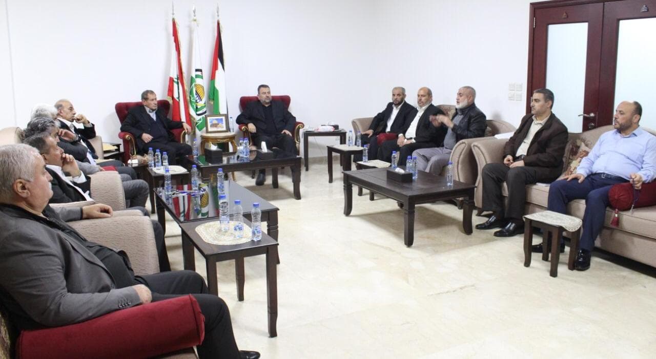 La délégation rencontre des représentants des organisations palestiniennes à Beyrouth (Site Internet du Hamas, 28 novembre 2019). 