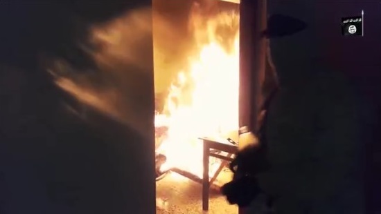 Des membres de l'Etat islamique ont incendié le bâtiment de la Garde locale de Fuqaha (Akhbar al-Muslimeen, 4 décembre 2019). 