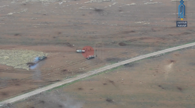 Syrian soldiers retreating after their counterattack was halted by the Headquarters for the Liberation of Al-Sham (Ibaa, from a video filmed from a drone, December 12, 2019)