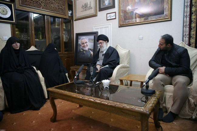 A condolence visit by Supreme Leader Khamenei to Soleimani’s family home (Fars, January 3, 2020). 