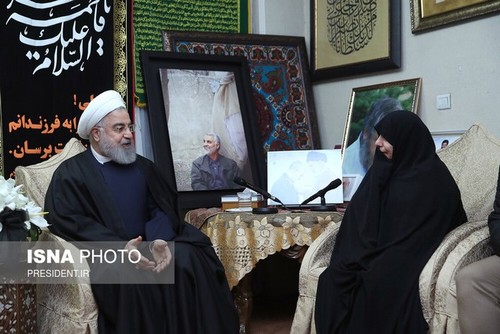 A condolence visit by President Hassan Rouhai to Soleimani’s family home (ISNA, January 4, 2020). 