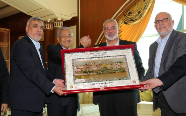 The Hamas delegation meets with the Malaysian prime minister (Hamas website, January 22, 2020).