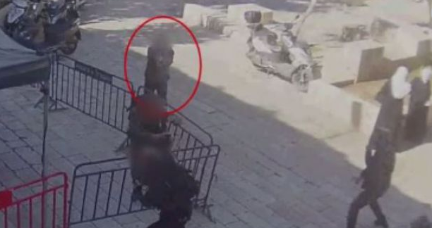 The shooting attack at the entrance to the Lion Gate in Jerusalem (Israel Police Force spokesman's unit, February 6, 2020).