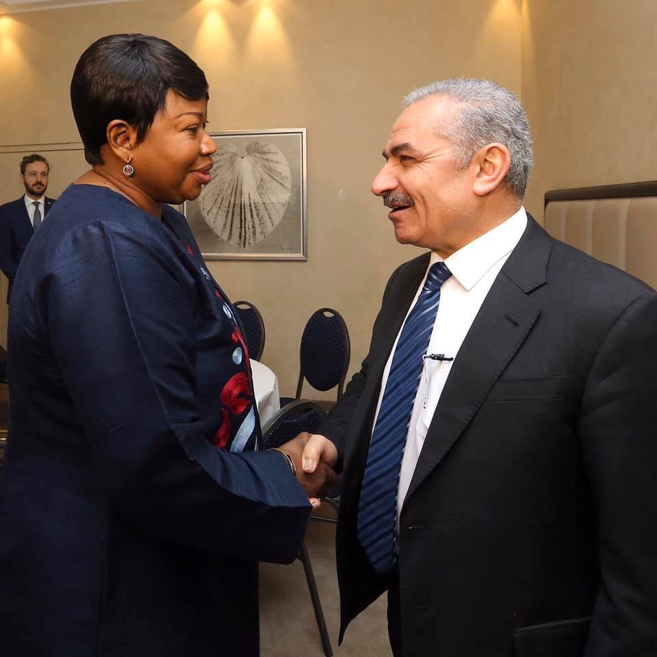 Muhammad Shtayyeh rencontre Fatou Bensouda (Page Facebook de Muhammad Shtayyeh, 15 février 2020) 