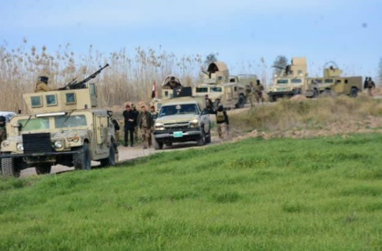 L'armée irakienne et les forces de mobilisation populaire recherchent des 