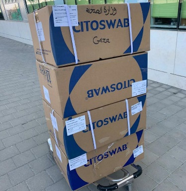 Shipment of swabs sent to the Gaza Strip (COGAT’s Facebook page, April 3, 2020)