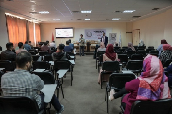 Gaza Strip doctors attend the seminar (qudsnet.com, May 1, 2020). 