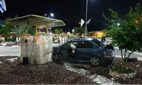 Vehicle at the Rihan Crossing after it rammed into a security post (Facebook page of the Crossings Authority in the Israeli ministry of defense, April 30, 2018).