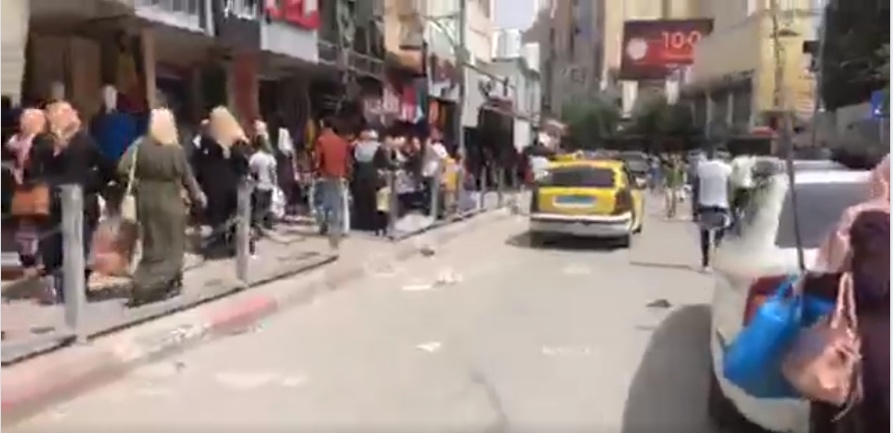 Lively commercial activity in Hebron (QUDSN Facebook page, May 14, 2020).