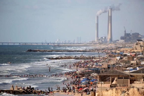 The Gaza City beach, May 29 (pal10 website Facebook page, May 30, 2020). 