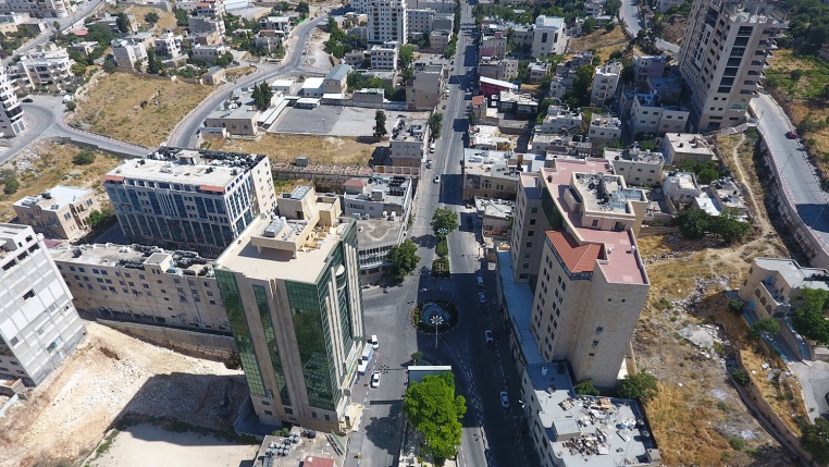 Aerial photo of the deserted streets of Hebron (Wafa News Agency, July 4, 2020)