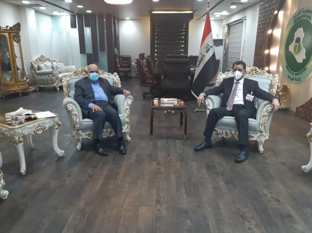 The meeting between the Iranian ambassador to Baghdad with the Iraqi minister of agriculture (IRNA, August 12, 2020).