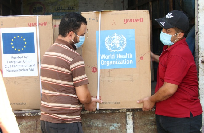 Oxygen concentrators delivered to the Gaza Strip (Facebook page of the W.H.O. office in the territories, October 15, 2020).