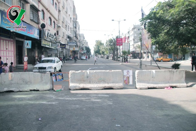 אכיפת הסגר והעוצר בשכונת אלשיח' רצ'ואן בעזה 
(דף הפייסבוק של ועדת החירום העליונה במחוז עזה, 24 באוקטובר 2020)
