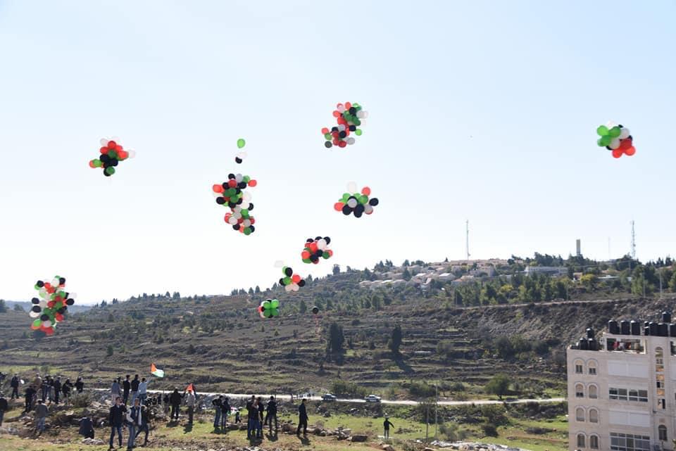 The protest rally in al-Bireh, attended by Mahmoud al-'Alul, deputy Fatah chairman (Facebook page of Sida News, November 18, 2020). 