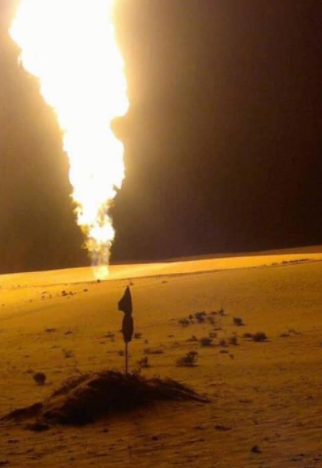 Gas catching fire as a result of the explosion in the pipeline (Shahed Sinaa – al-Rasmia Facebook page, November 19, 2020). 