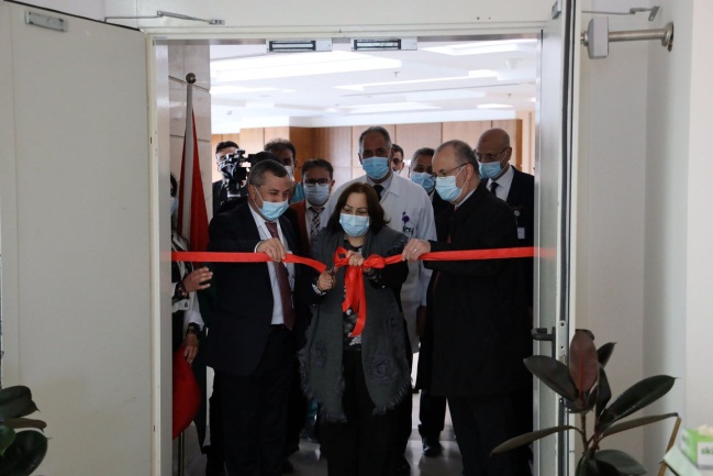 The PA minister of health opens a new ICU in the Ishtarshi Arab Hospital in Ramallah (Facebook page of the ministry of health in Ramallah, March 14, 2021).