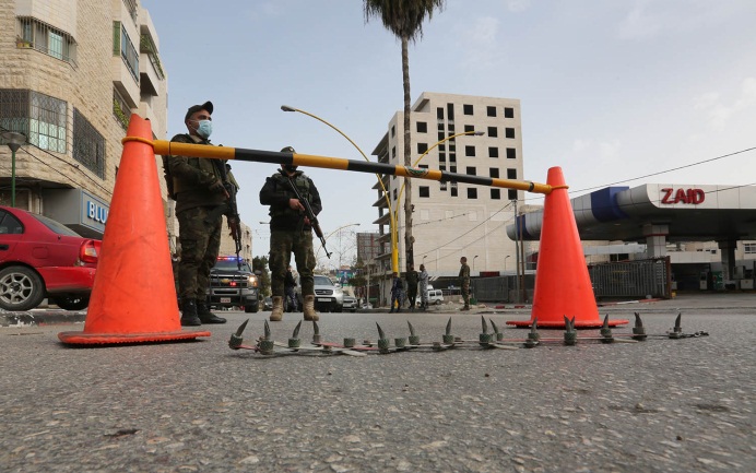 Roadblocks in Hebron (Wafa, March 15, 2021)